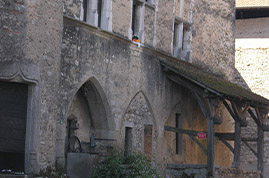 Ch�teau de Sainte-Julie